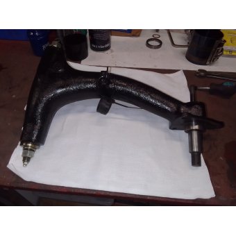 WOA200REV Wieldraagarm links achter gereviseerd op ruilbasis