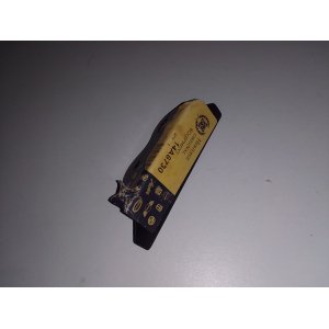 CAR305org Hondenbot / koppelingslang steun op schutbord 14A6730