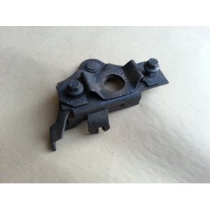 HES215U motorkap sluiting "intern"