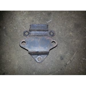 MOT001U Motorsteun rubber gebr